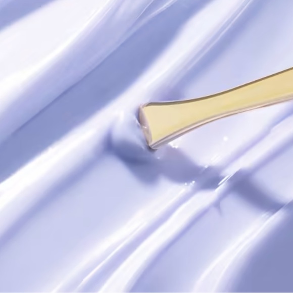 Tatcha The Dewy Skin Cream - Picture 2 of 13